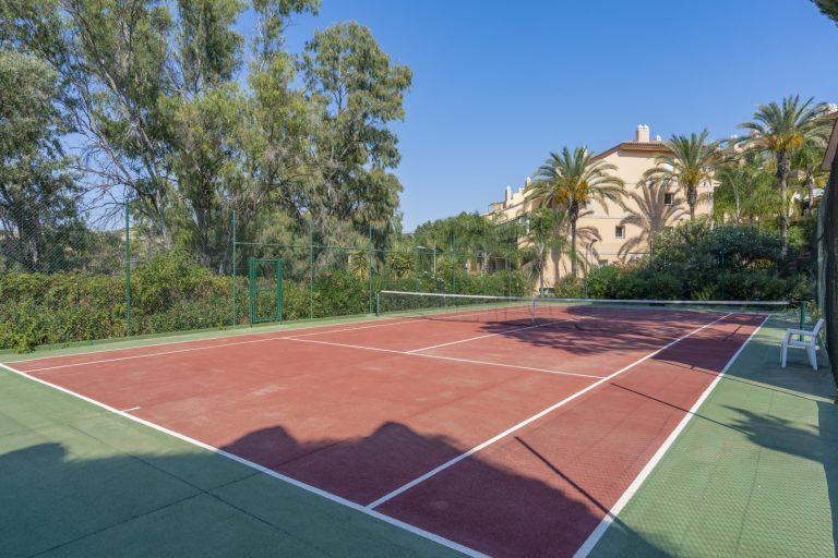 Tennis court at Albatross Hill in Nueva Andalucía, Marbella