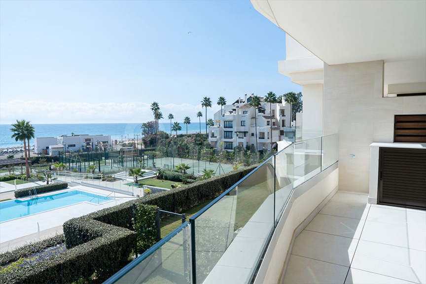 luxury beachfront properties