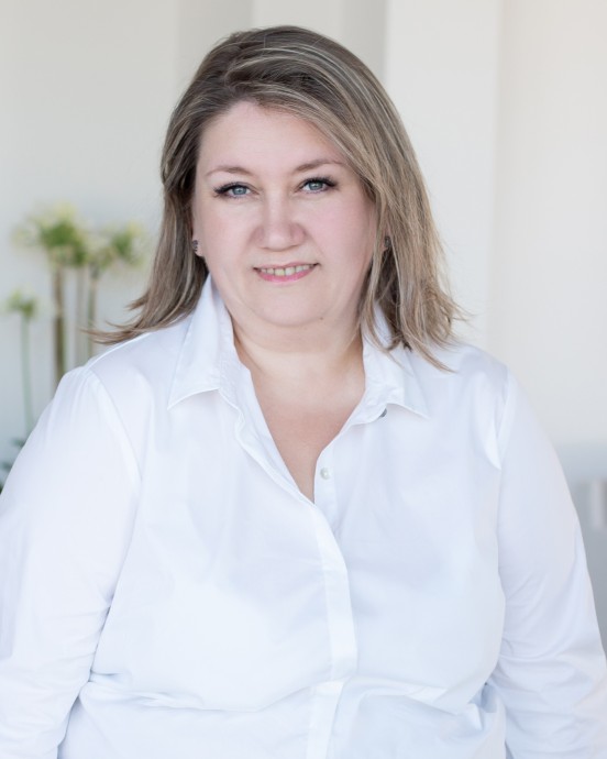 Elena Evstafieva — Office Manager at Nordica Marbella, multilingual real estate professional in Marbella.